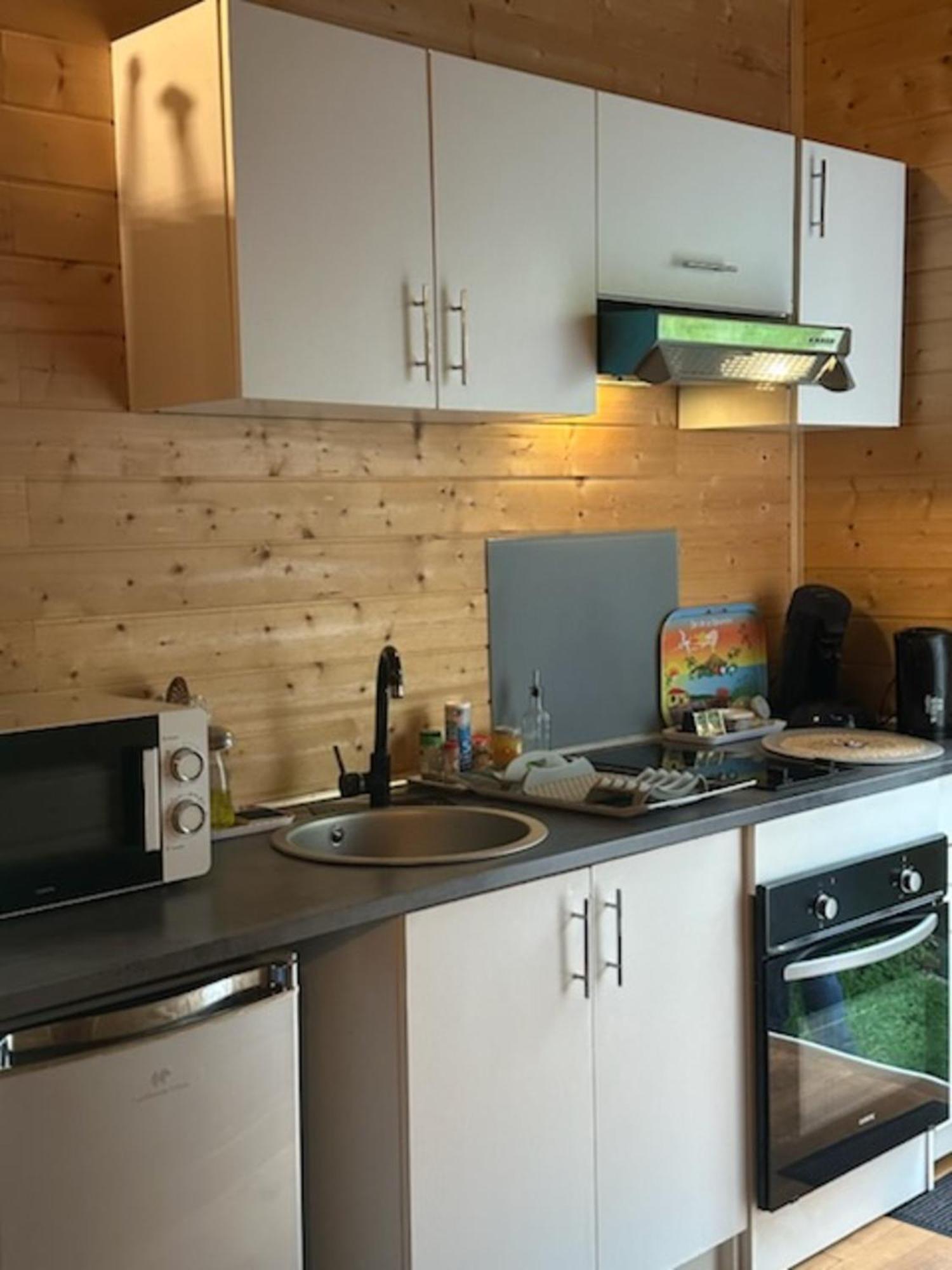 Bunga-Lodge Vanille Saint-André Exteriér fotografie